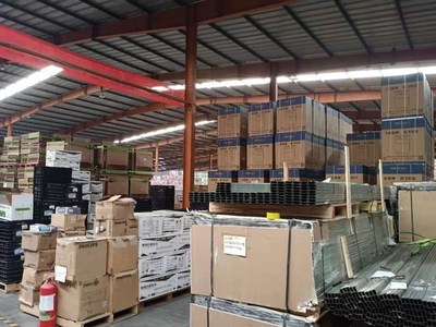 信陽(yáng)大件快遞倉(cāng)儲(chǔ)服務(wù)，河南優(yōu)途貨物運(yùn)輸 值得信賴(lài)的貨物代理專(zhuān)家